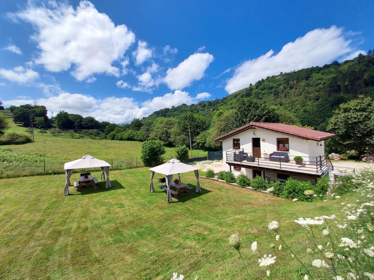 Apartamento La Teyera II Onís 外观 照片