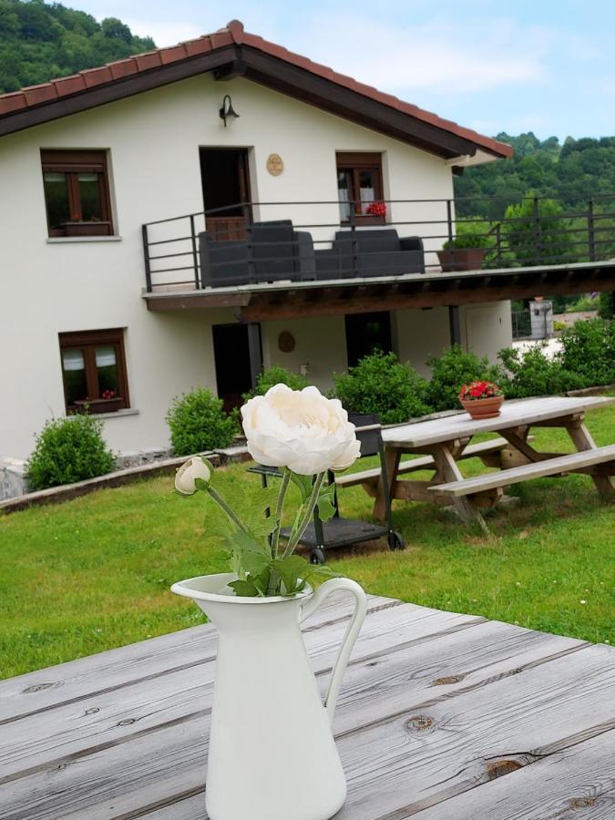 Apartamento La Teyera II Onís 外观 照片